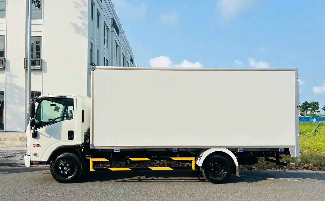 NPR 400 – lựa chọn tối ưu cho vận tải chuyên nghiệp