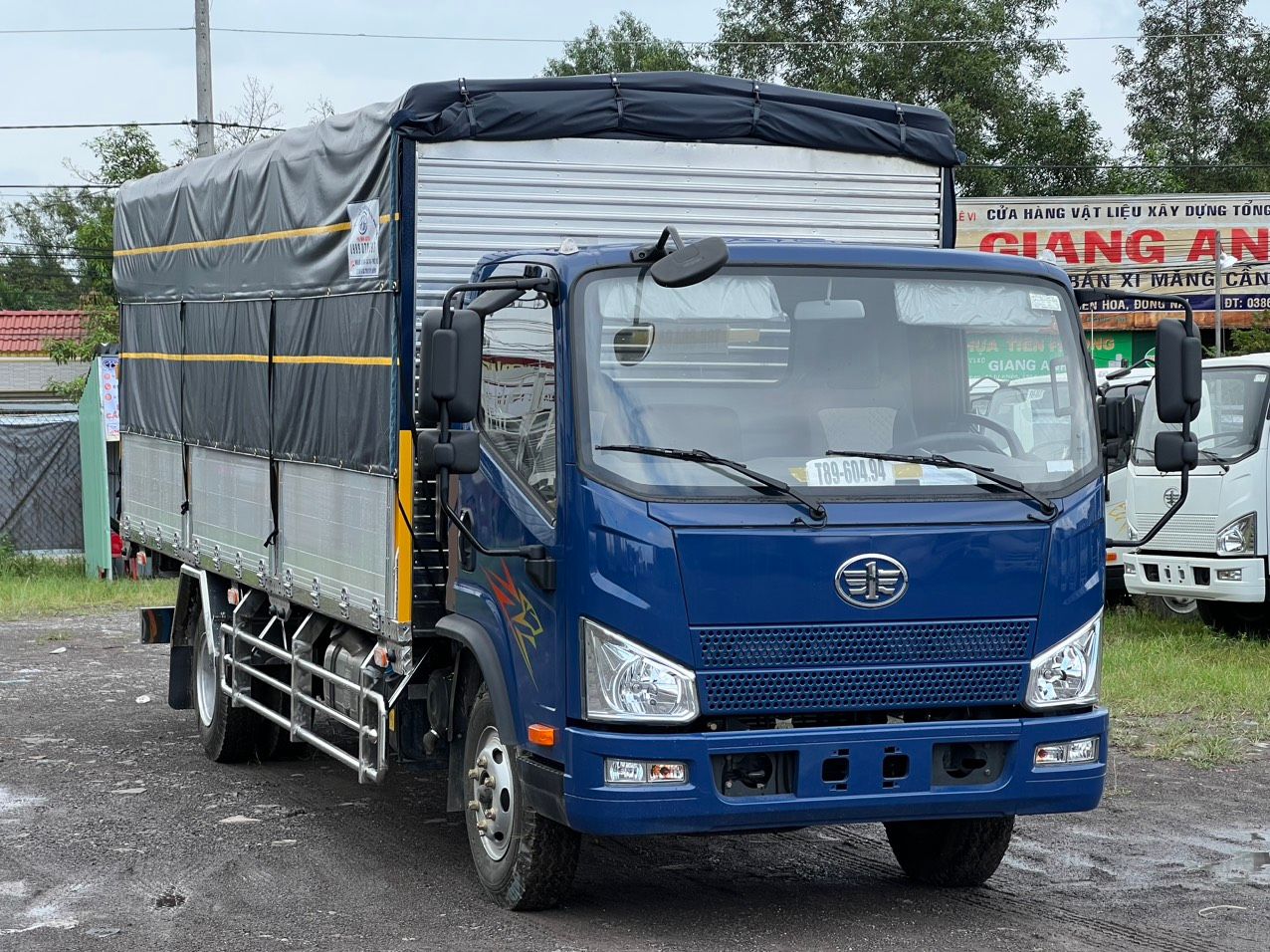 FAW Tiger 8.5 máy Weichai - dòng xe tải trung cao cấp cho vận tải chuyên nghiệp
